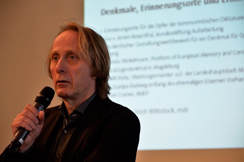 Moderator Ulrich Wittstock