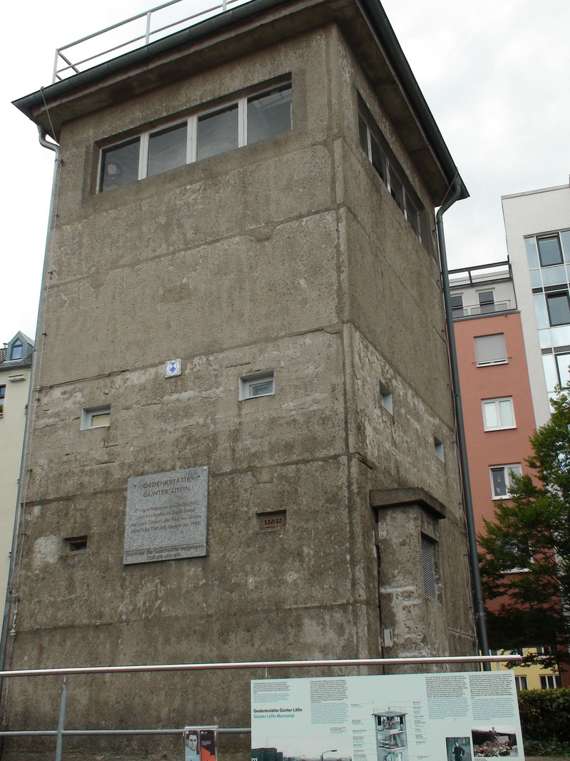 Wachturm der ehemaligen Führungsstelle „Kieler Eck“ am Berlin-Spandauer Schifffahrtskanal
